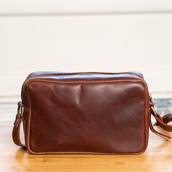 Portland Leather Goods Large Camera Bag in Cognac - Picture 2 of 4